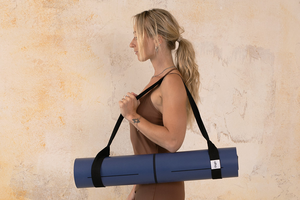 atha pro x align yoga mat indigo 2night strap